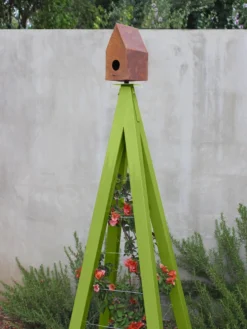 Bird Bungalow + Akoris Garden Tuteur Sr. -Garden Series Store 8600538 05v bird bungallow akoris garden tuteur leaf green